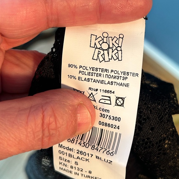 Kiki Riki Lace Long bell Sleeve Top - Picture 6 of 10